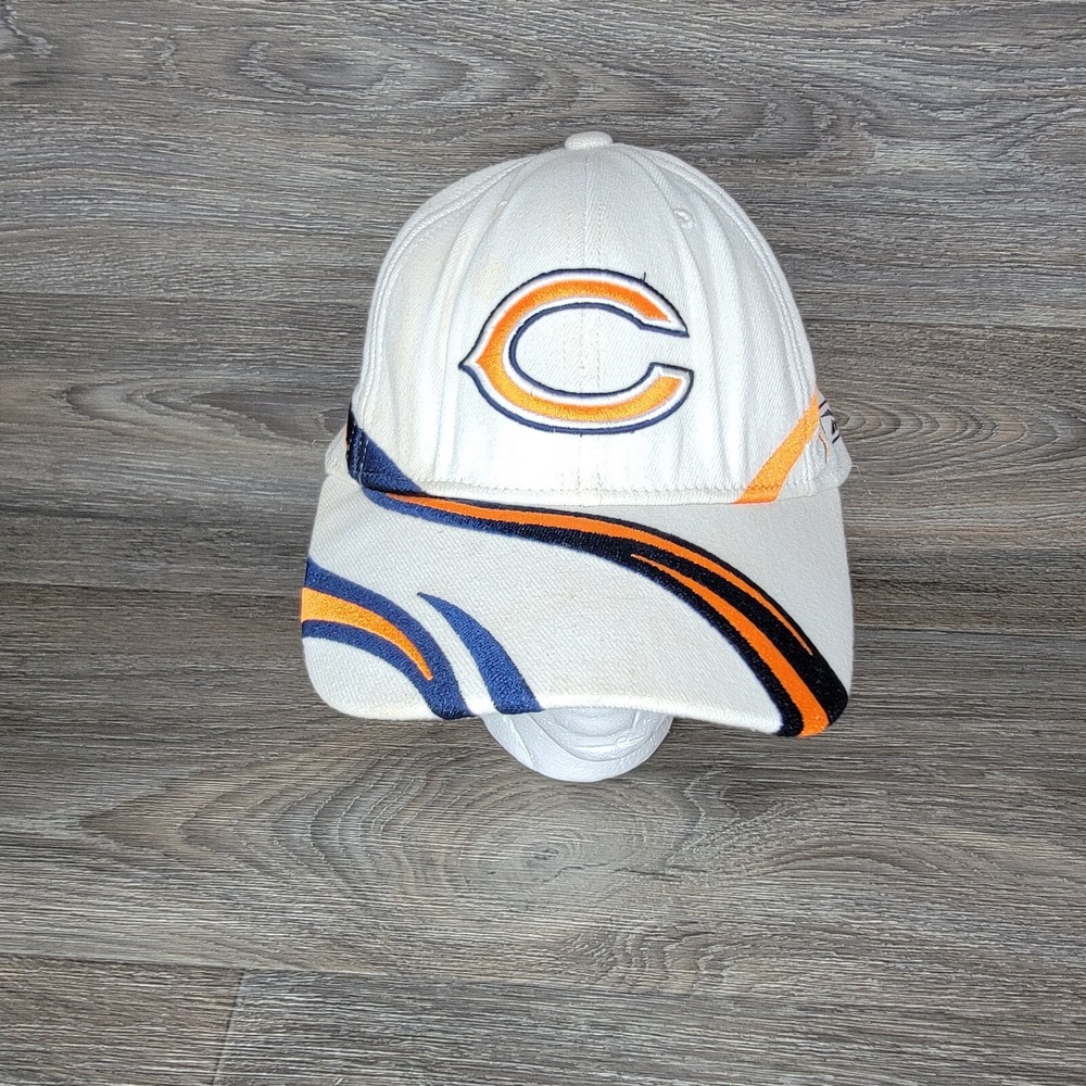 Vintage Chicago Bears Fitted Hat Cap Reebok NFL Football One Size Retro READ‎